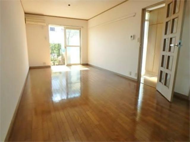 その他部屋・スペース　１３．３帖のリビングルーム