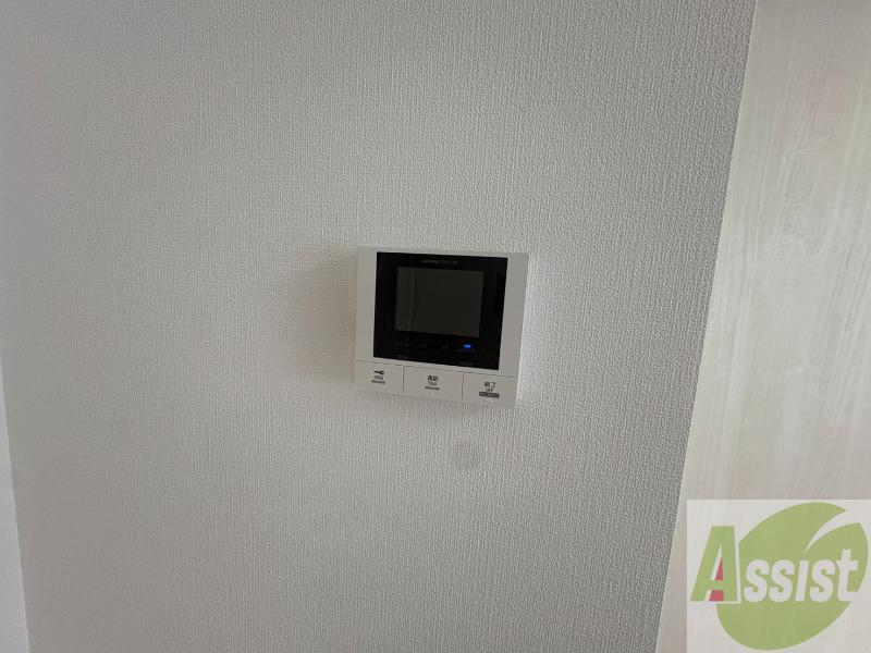セキュリティ　ＴＶモニター付インターホンです。来客者の顔が見えるので安心！