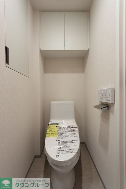 トイレ　※写真は同タイプ住戸です。