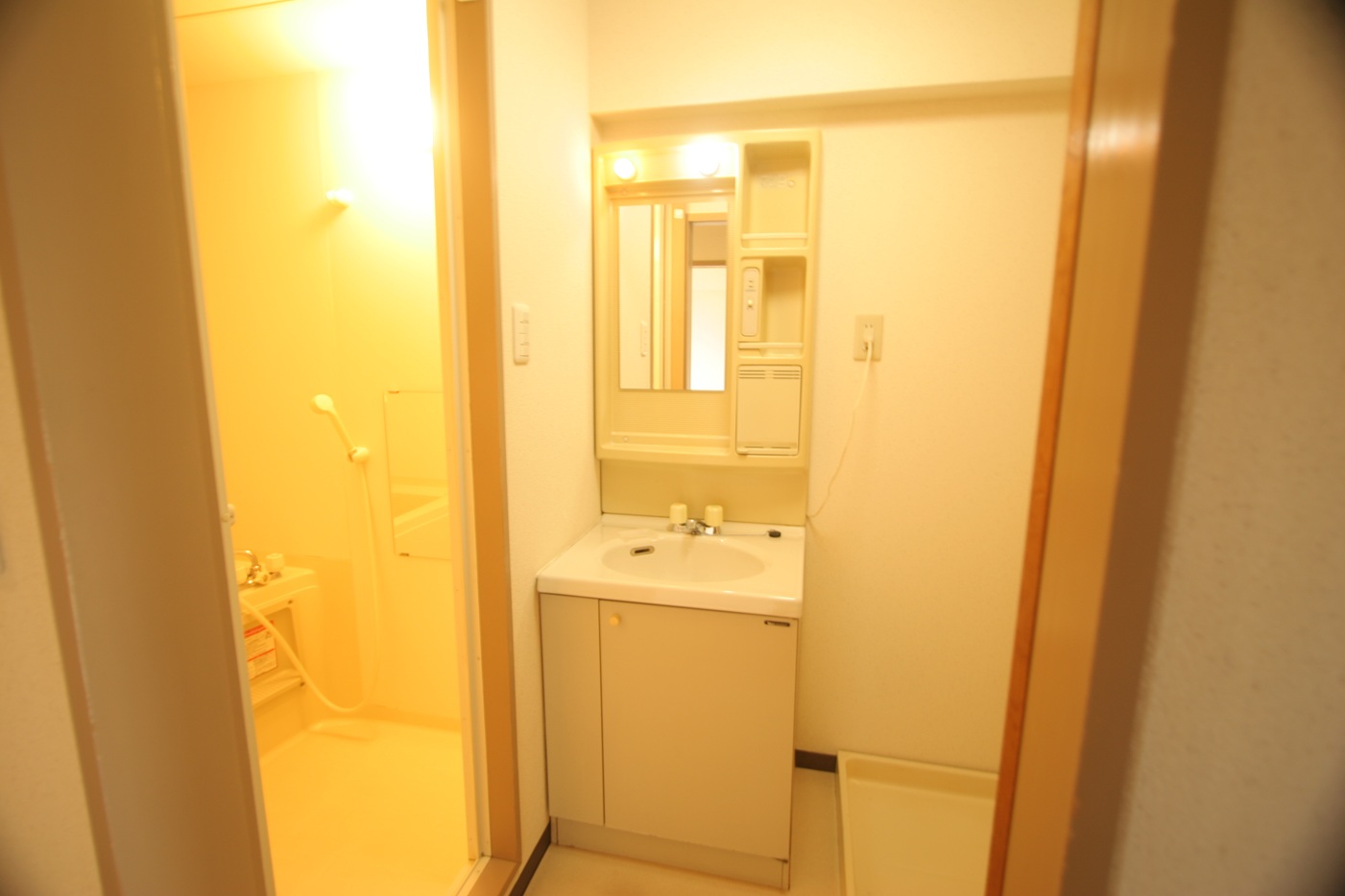 洗面設備　洗面化粧台