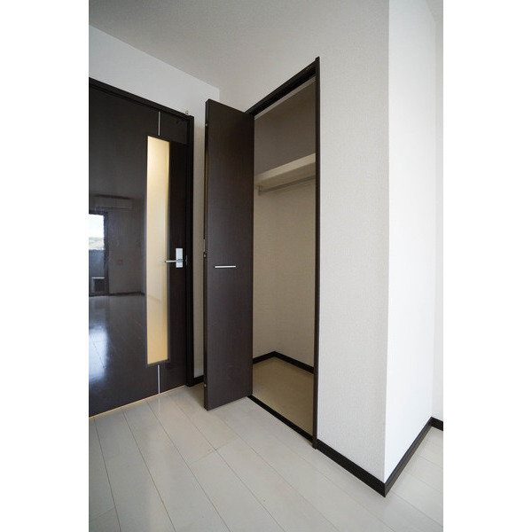 収納　同じ建物の別なお部屋