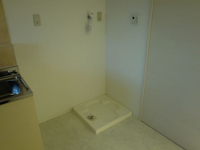 洗面設備　洗濯機室内に設置できます！