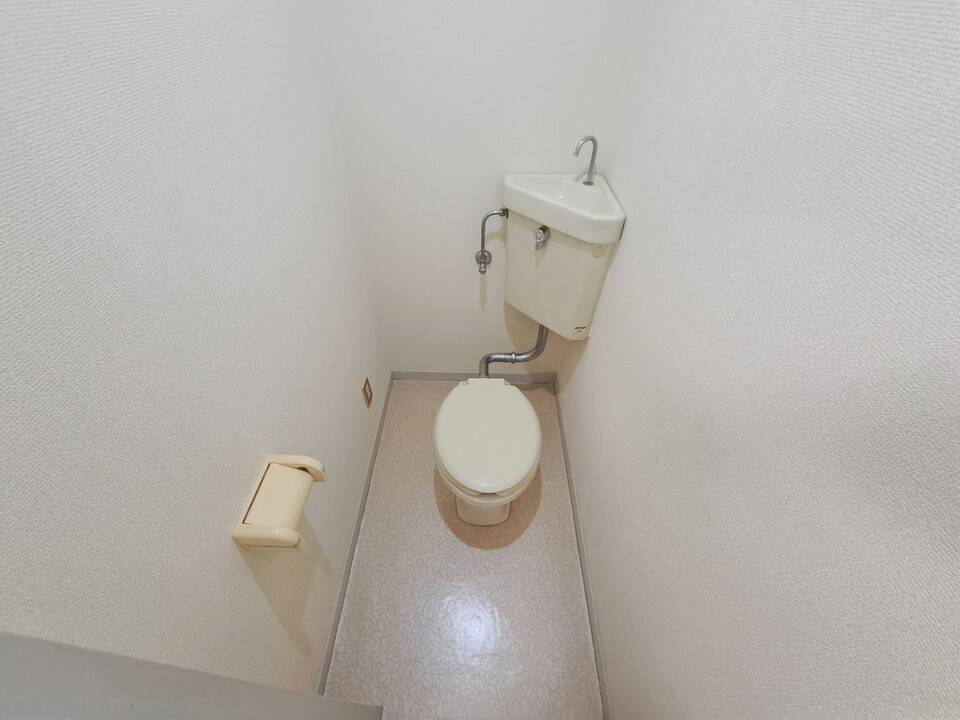 トイレ　トイレ