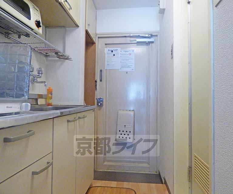 玄関　玄関です。