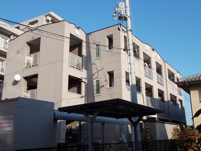 仙台市若林区河原町のマンションの建物外観
