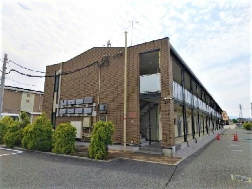 東松山市大字石橋のアパートの建物外観