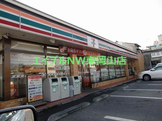 コンビニ　セブンイレブン岡山浜店（コンビニ）まで595m