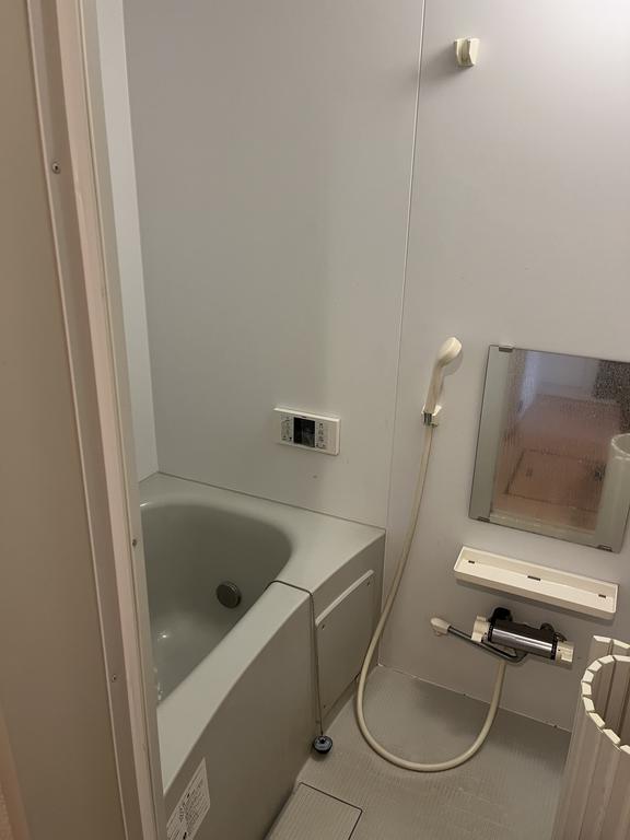 ＪＲ常磐線 湯本駅 徒歩33分 2階建 築13年の風呂写真