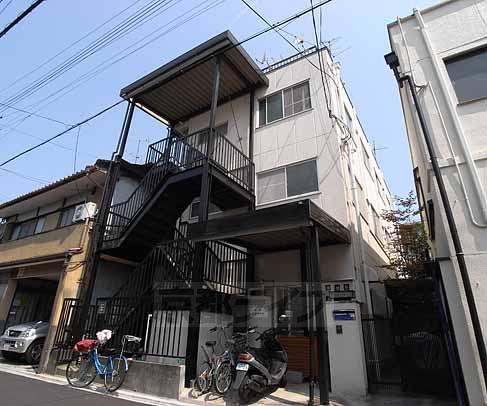 りぶる壱番館の建物外観