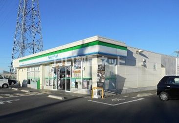 【川越市上野田町のアパートのコンビニ】