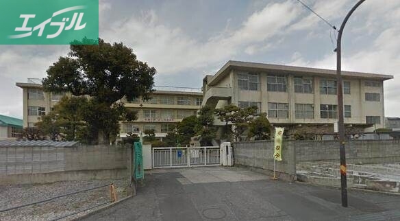 小学校　岡山市立石井小学校（小学校）まで633m