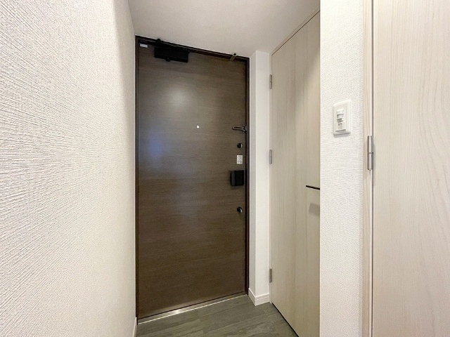 【Ｓ－ＲＥＳＩＤＥＮＣＥ上前津Ｓｏｕｔｈの玄関】