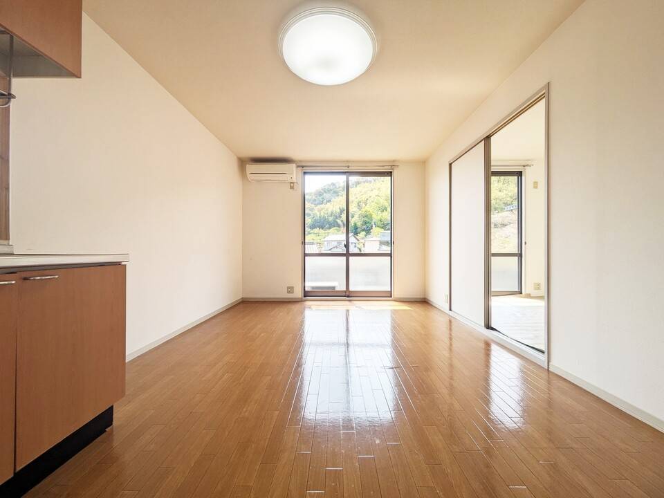 居室・リビング　リビング