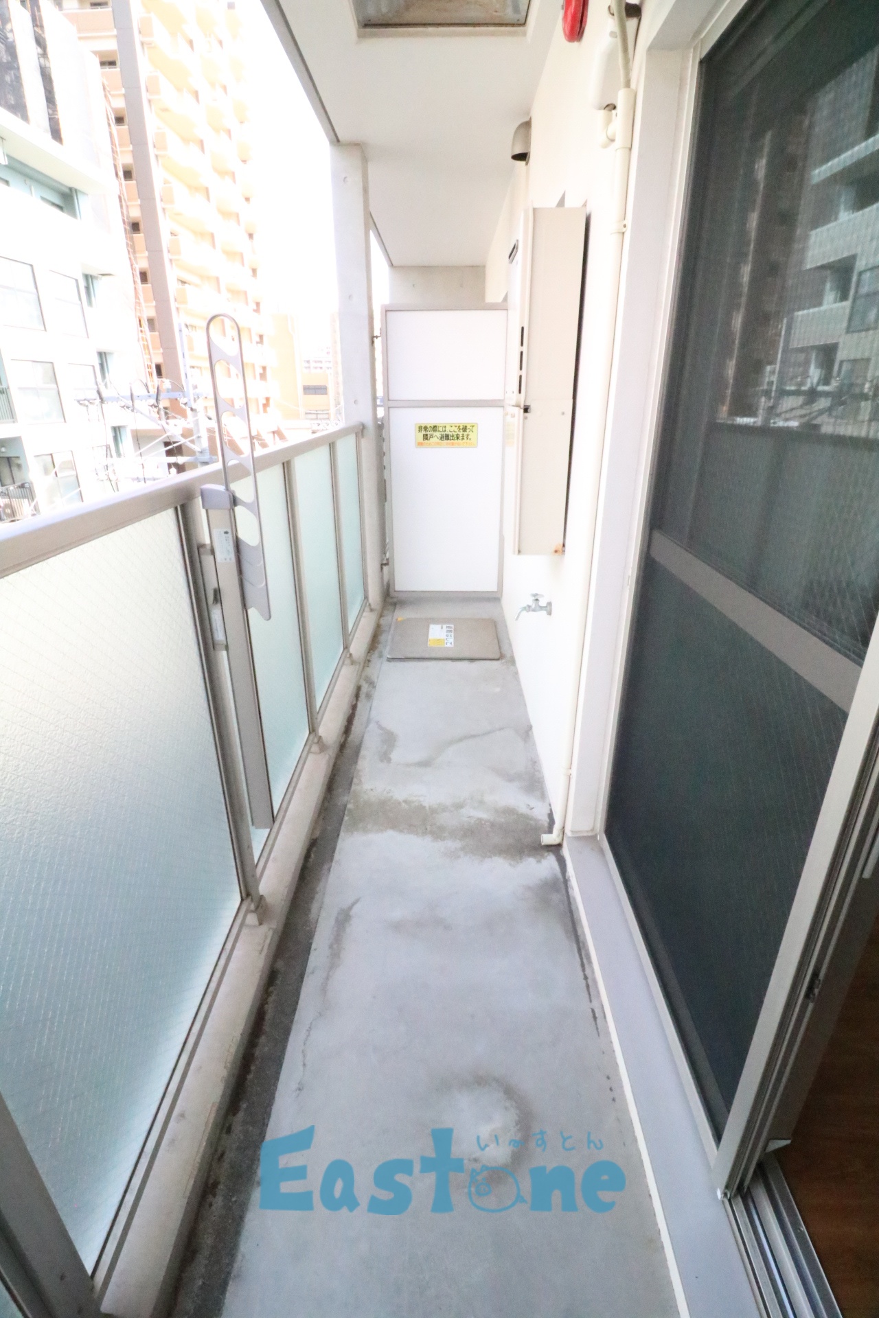 バルコニー　明るさを取り込めるバルコニーの柵がステキ♪