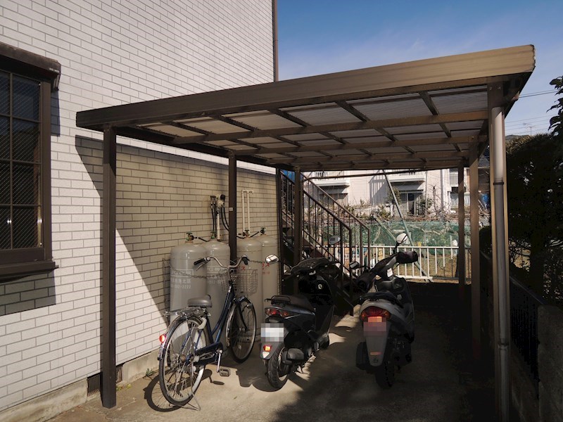 その他共有部分　屋根付きの駐輪場