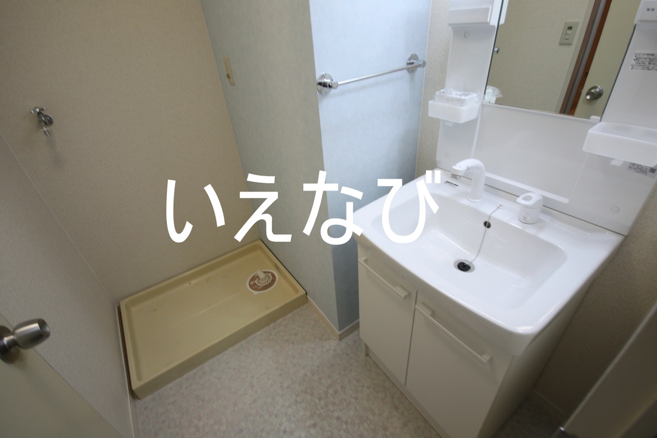 【岡山市南区泉田のマンションの洗面設備】