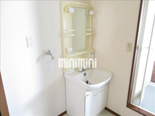 洗面設備　広い洗面スペース