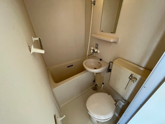 バス・シャワールーム　他号室の写真です