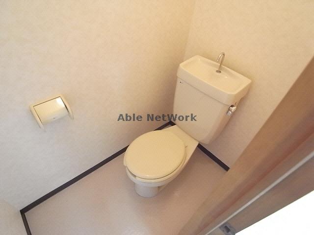 トイレ　※別部屋参考写真