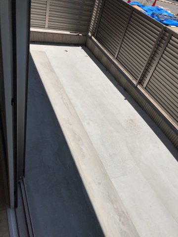 バルコニー　開放的で明るい空間を演出してくれるバルコニーです