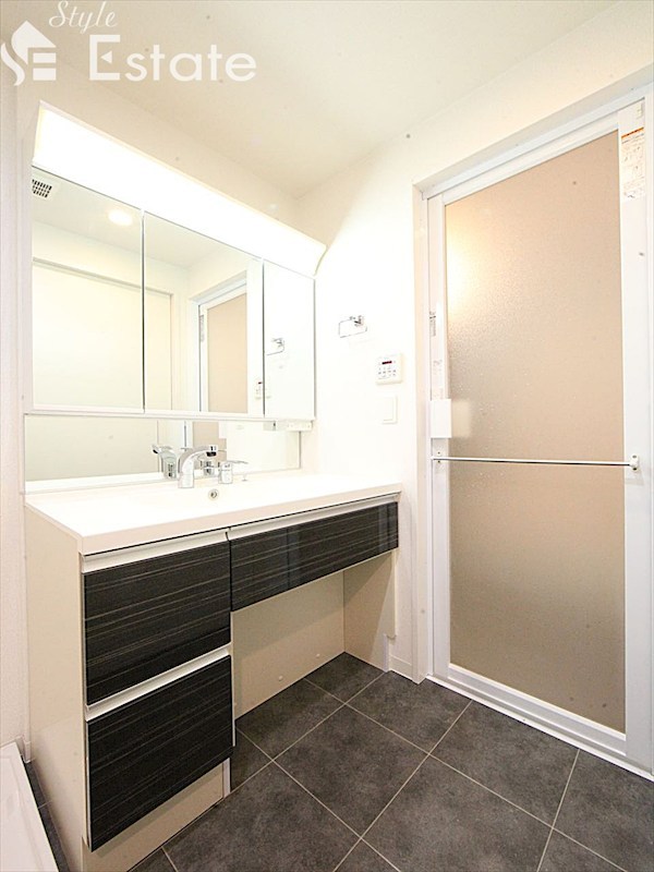 洗面設備　洗面所