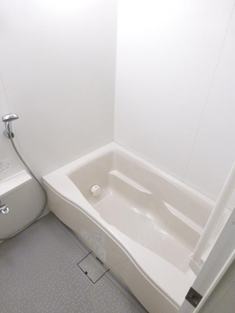 バス・シャワールーム　バス※別部屋参考写真