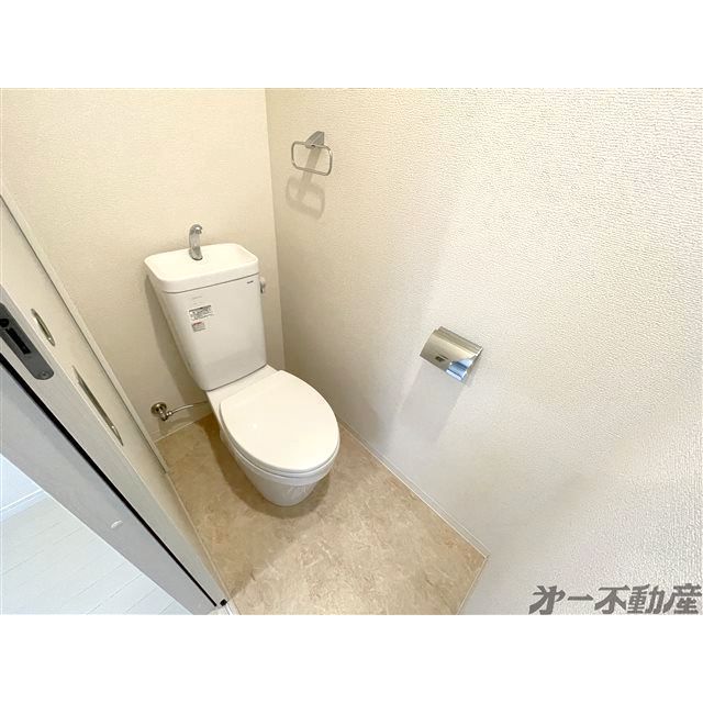 トイレ　トイレ