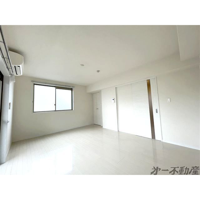 建物外観　洋室