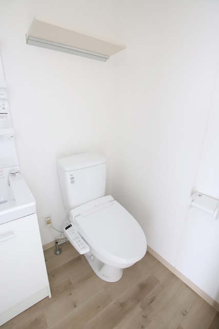 トイレ　※別室参考写真