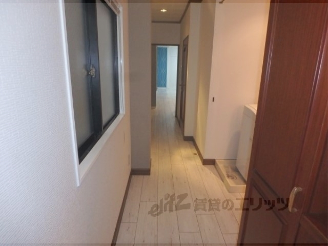 その他部屋・スペース　廊下