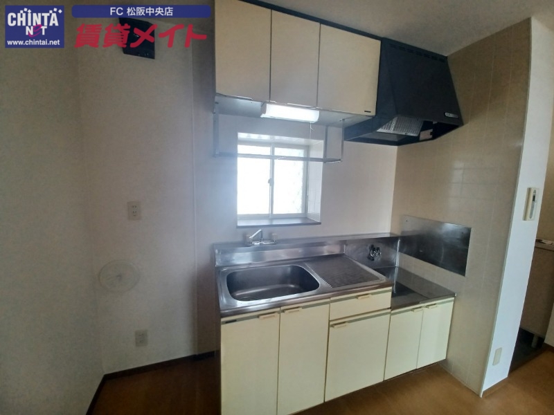 キッチン　同型参考写真