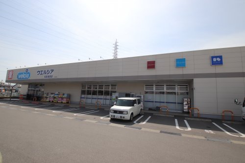 ドラックストア　ウエルシア和泉浦田店（ドラッグストア）まで1515m