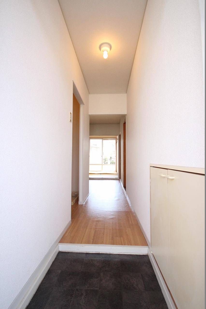 玄関　※お部屋により仕様が異なる場合があります※