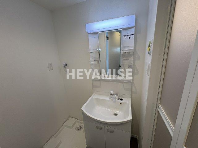 洗面設備　※室内画像は同物件別号室のもの