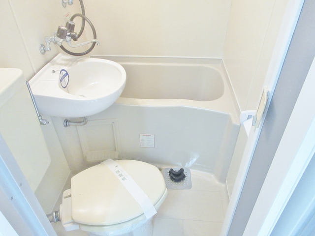 バス・シャワールーム　バスです