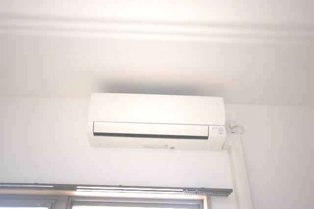 その他設備　リビングエアコン