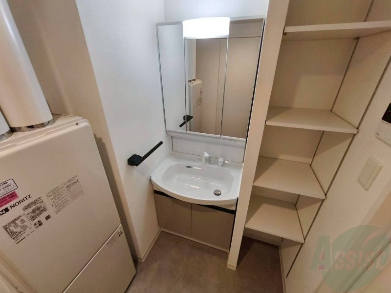 洗面設備　シャンプードレッサーで身支度もラクラクです！