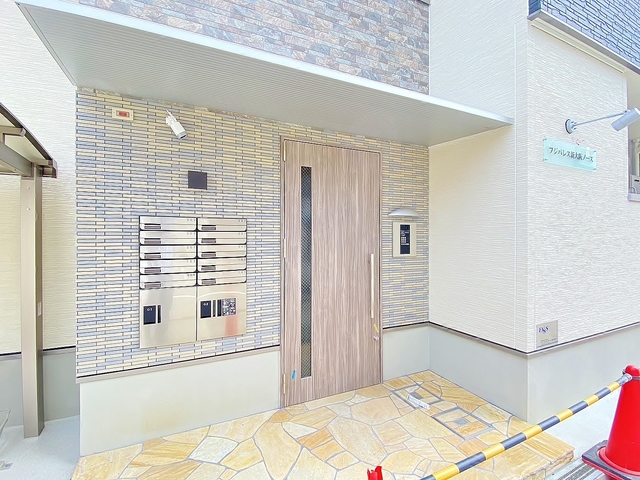 エントランス　オートロック