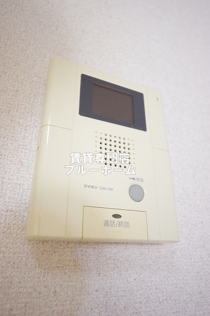 セキュリティ　モニター付きインターホン！