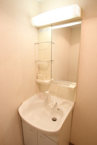 洗面設備　※別部屋の写真です