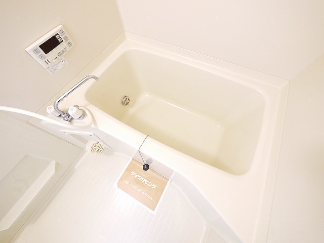 バス・シャワールーム　ゆったり過ごせるお風呂です