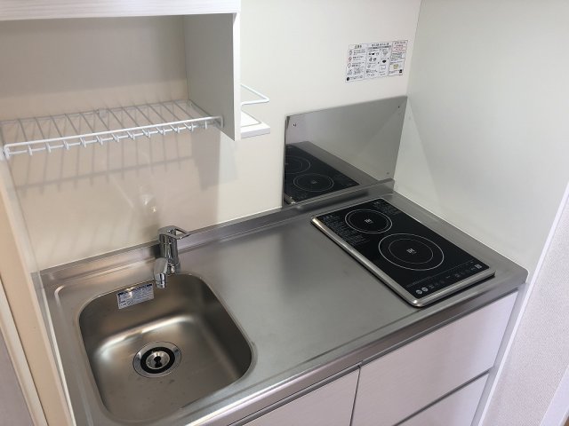 キッチン　備品や設備仕様は号室等により異なります現地をご確認下さい