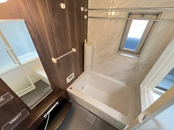 バス・シャワールーム　※別部屋の写真です