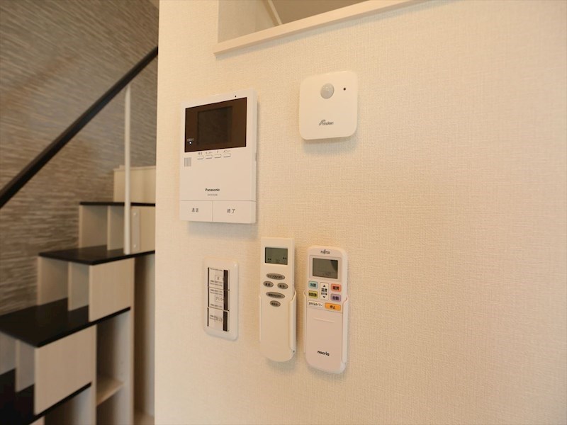 セキュリティ　ＴＶモニター付インターホン　同仕様写真
