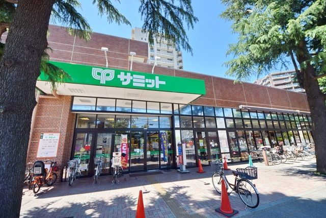 スーパー　サミットストア千歳台店（スーパー）まで981m