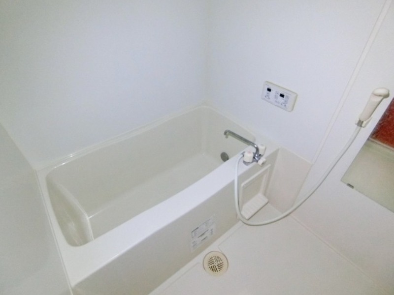 バス・シャワールーム　図面と現状に相違がある場合には現状を優先