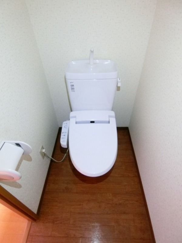 トイレ　図面と現状に相違がある場合には現状を優先