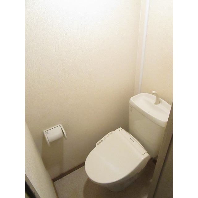 トイレ　ウォシュレット新設しました！