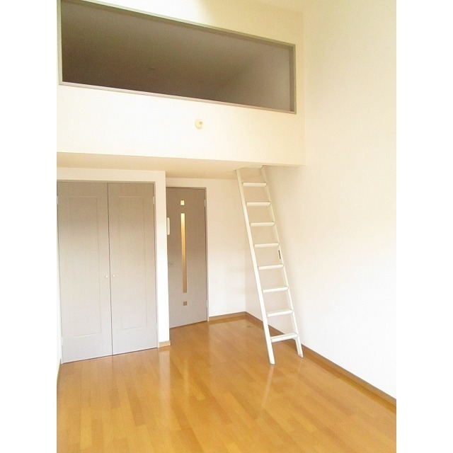 その他部屋・スペース　天井高で広い空間です