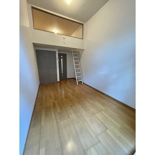 居室・リビング　広々居住スペース